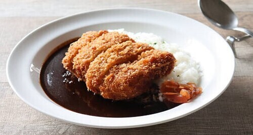 ブラックチキンカツカレー