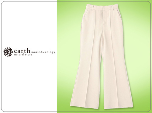 センターシーム フレアパンツ