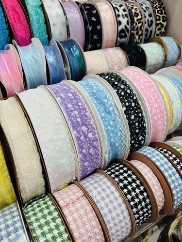 リボン・レース　各¥330税込〜