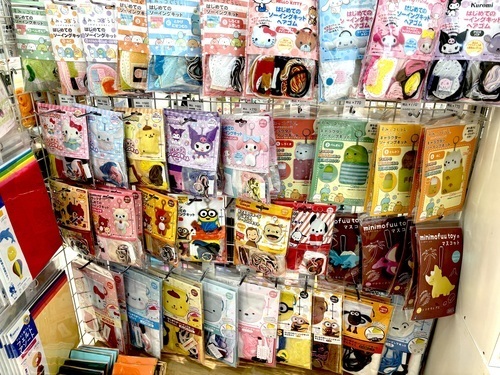 はじめてのソーイングキット各種　税込¥660〜